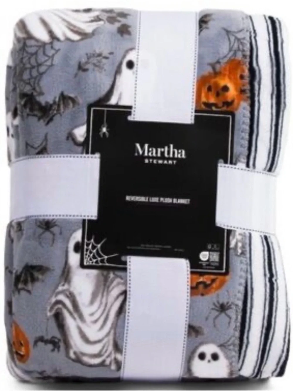 New Martha Stewart Halloween blanket reversible